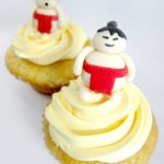 Sumo Vanilla Cupcakes